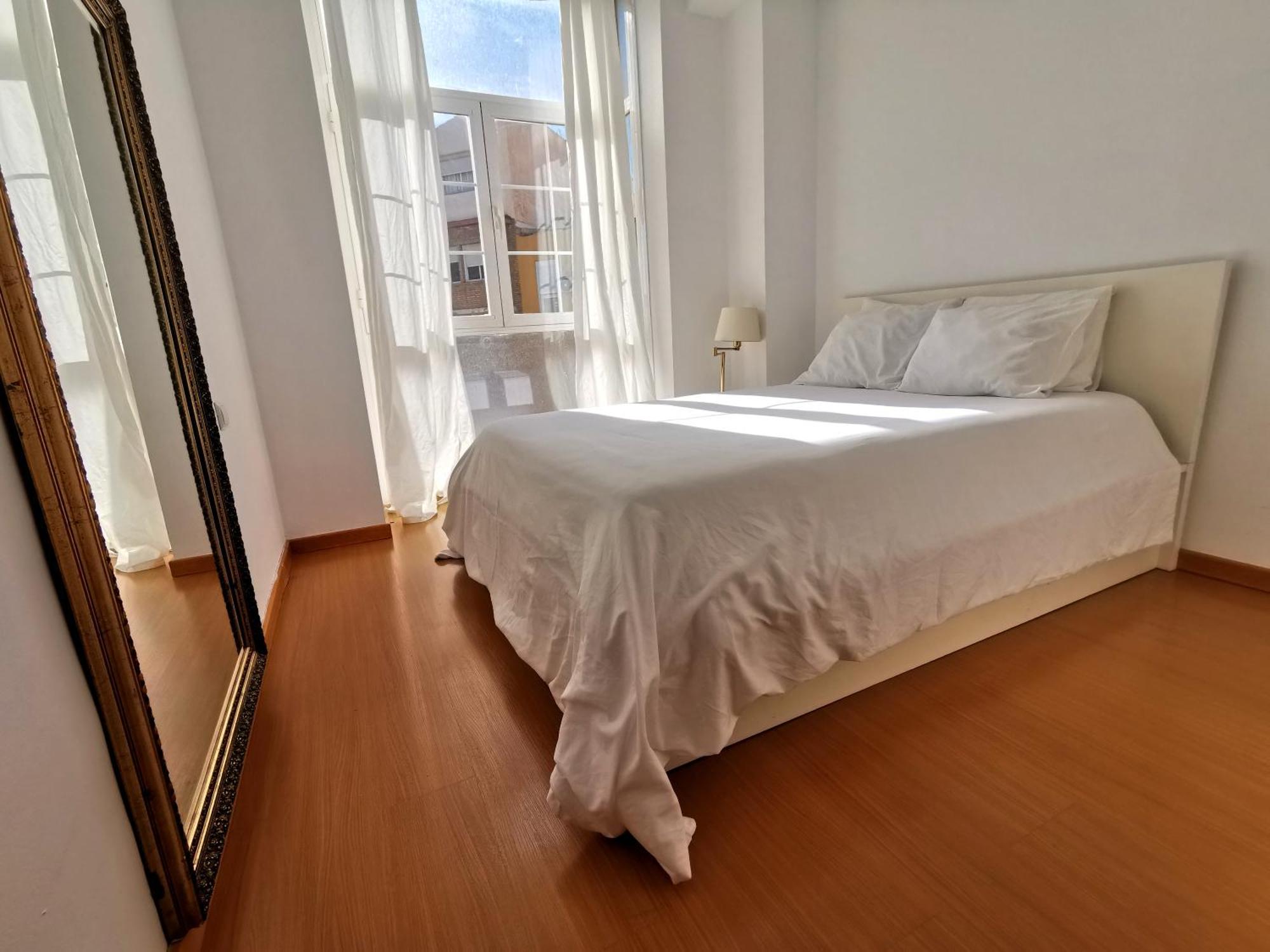 Апартаменты Atico Con Vistas Centro Historico / Terraza 40 M Малага Экстерьер фото