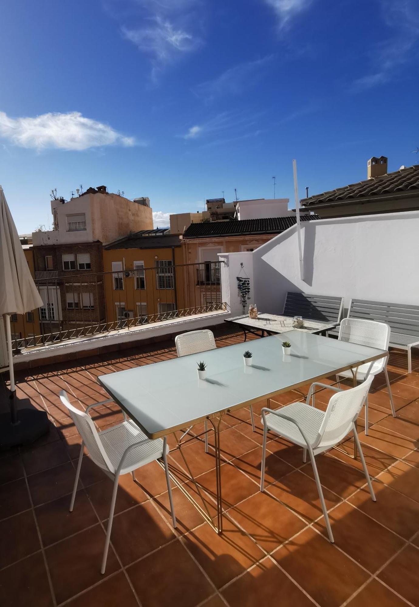 Апартаменты Atico Con Vistas Centro Historico / Terraza 40 M Малага Экстерьер фото